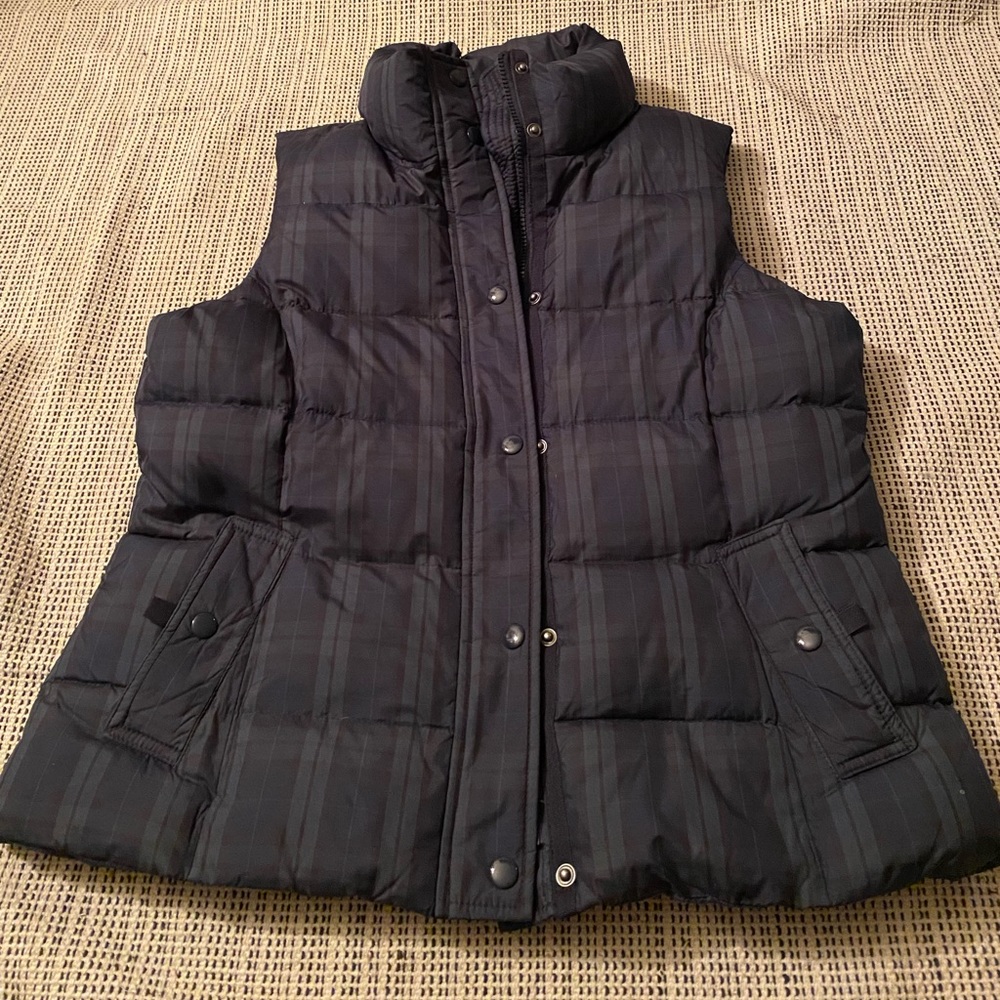 G. H. Bass  plaid puffer vest, size medium